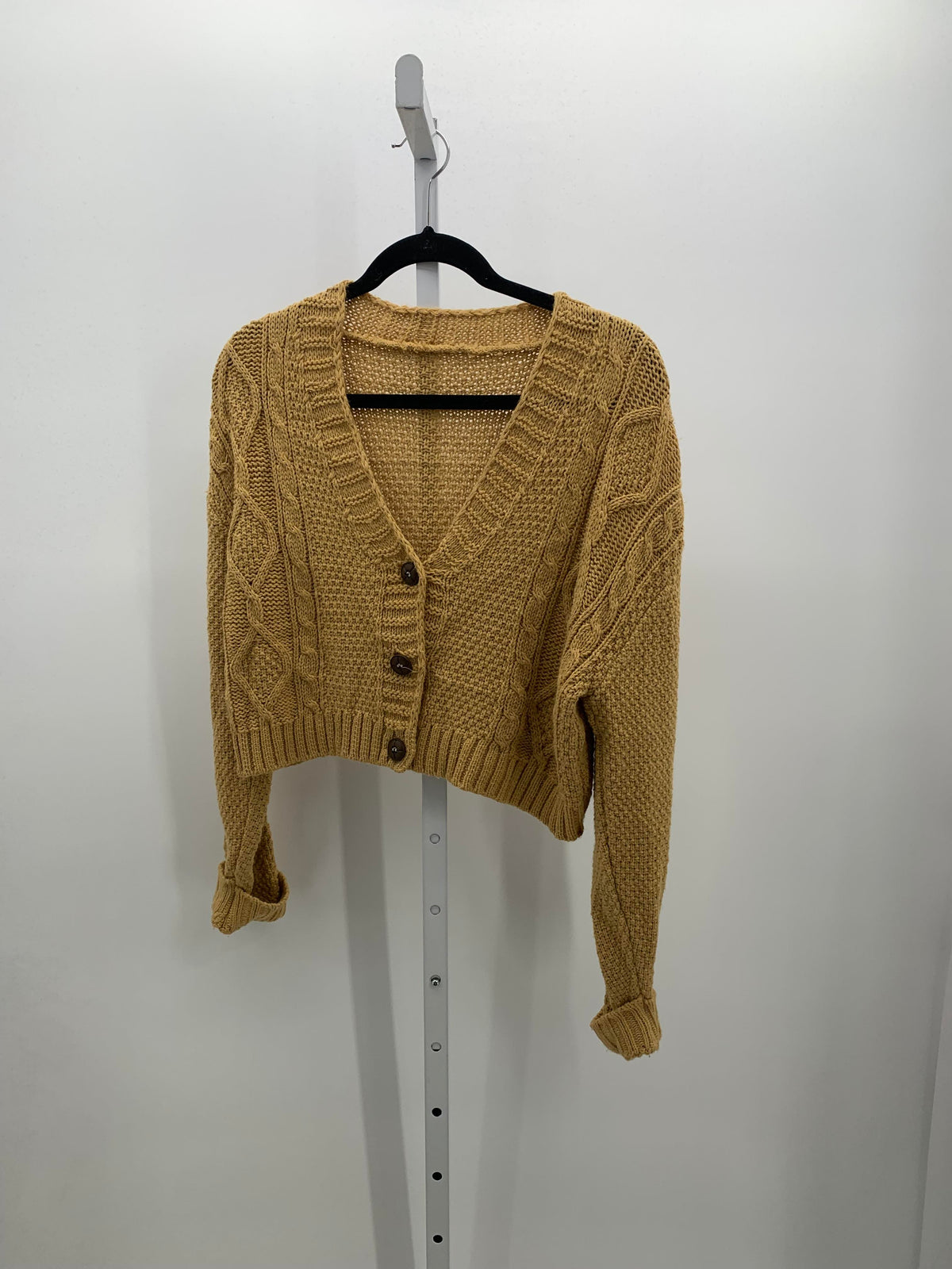 Size Small Juniors Long Sleeve Sweater