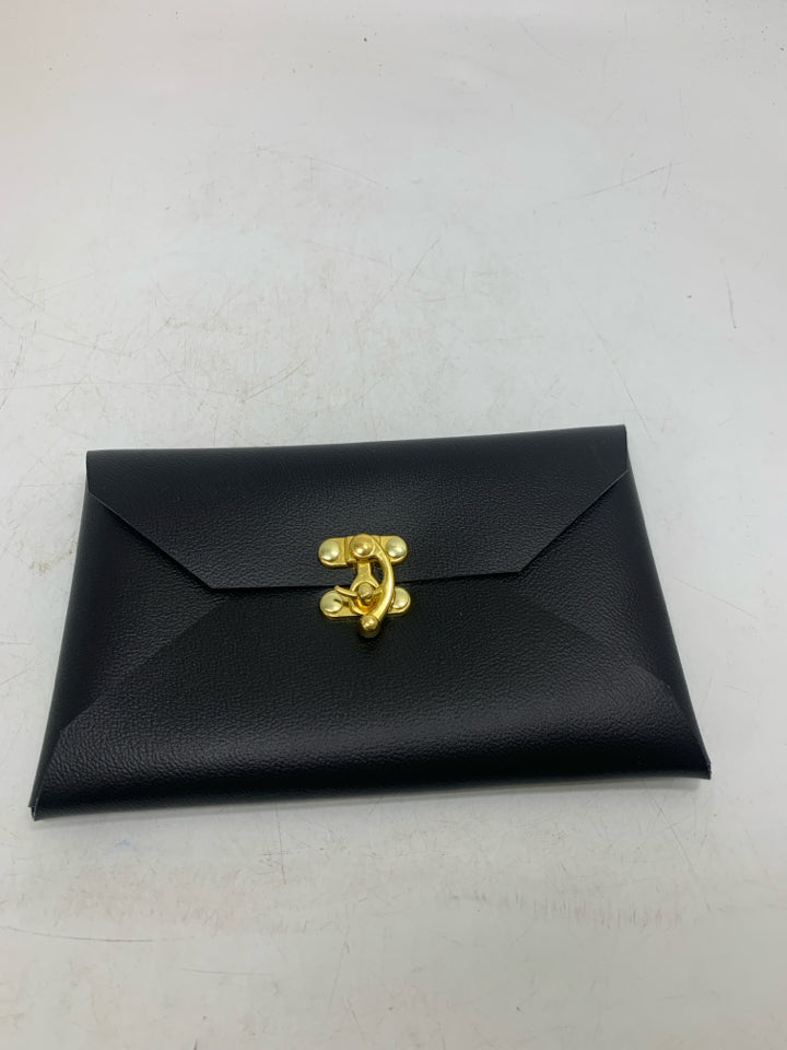 Alice Yardley Small Clasp Leather Clutch