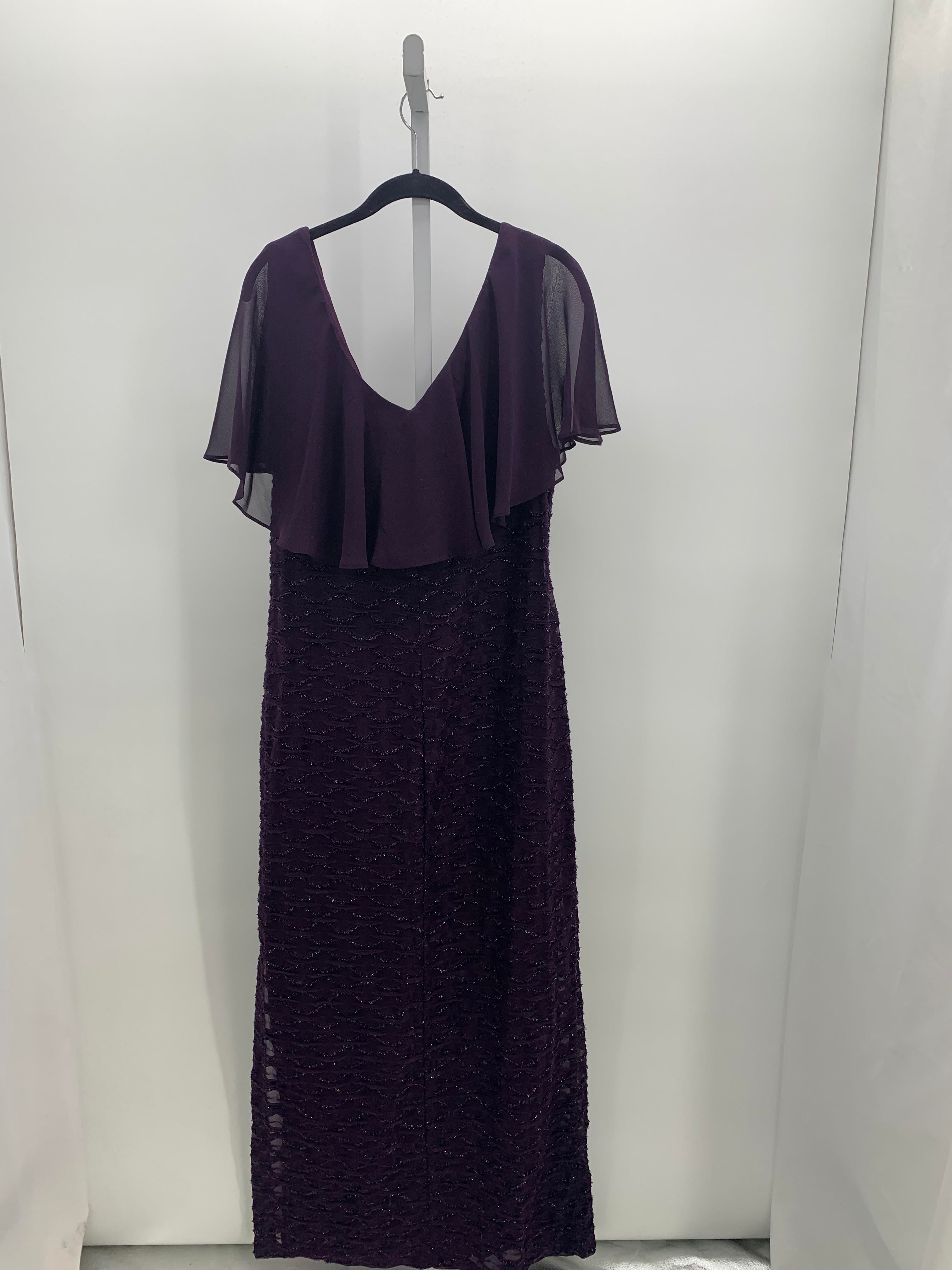 connected apparel Size 16 Misses Sleeveless Dress