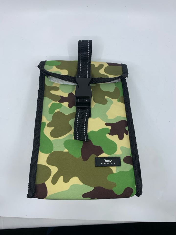 SCOUT CAMO LUNCH BOX.