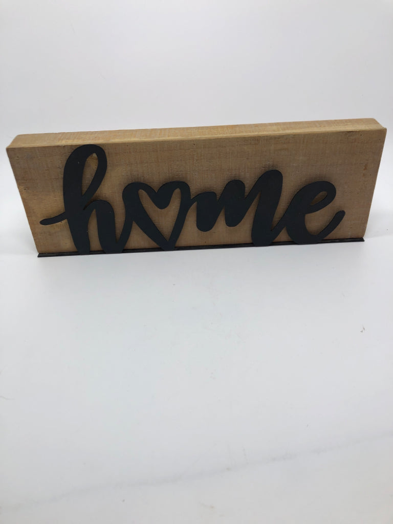 METAL HOME ON WOOD BLOCK SIGN.