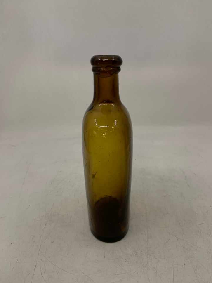 VTG BROWN GLASS EMPTY BOTTLE.