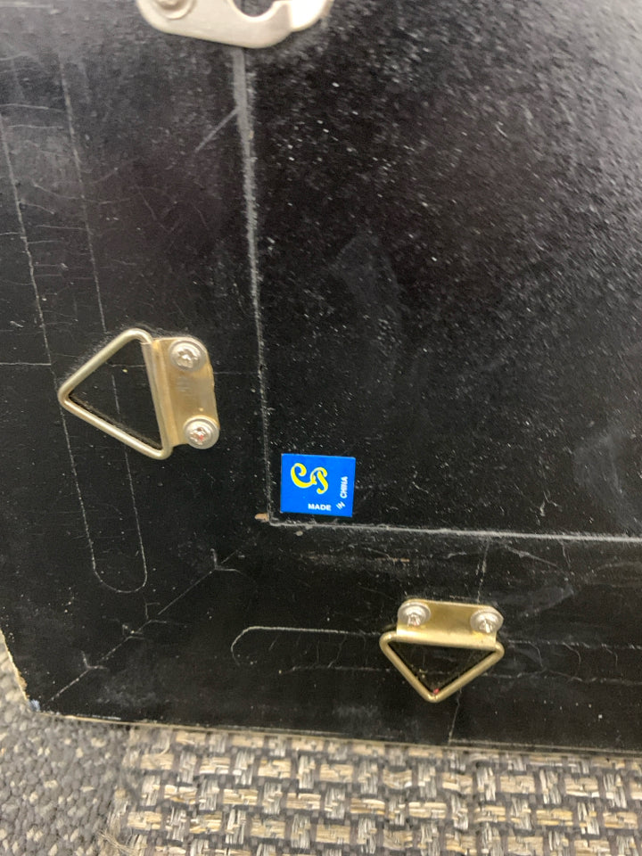 HEAVY WALL MIRROR W/SILVER SHAPES FRAME.