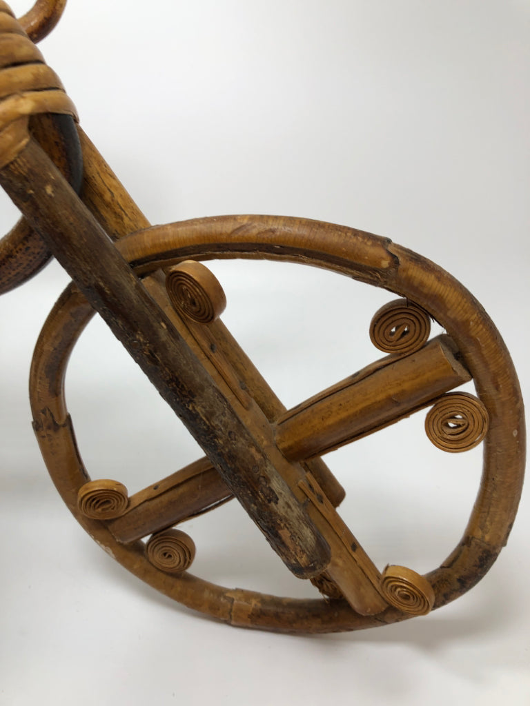 BAMBOO BICYCLE PLANTER.