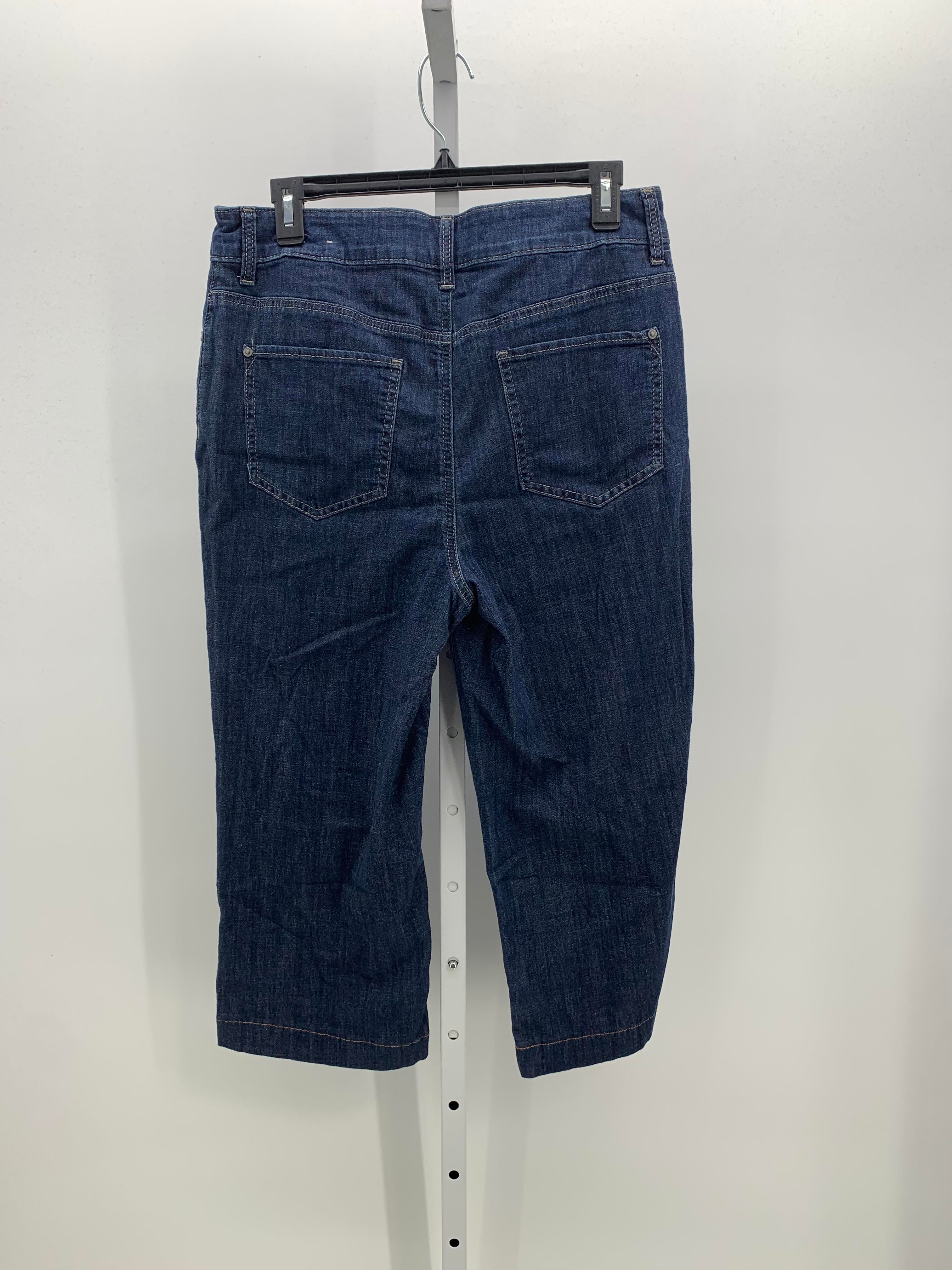 Chico's Size 8 Misses Cropped Jeans