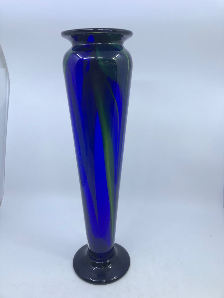 TALL BLUE AND GREEN GLASS VASE.
