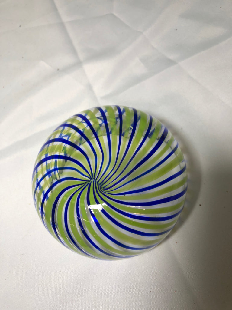 CLEAR GLASS BOWL W/ GREEN+COBALT BLUE STRIPES EASTERN.