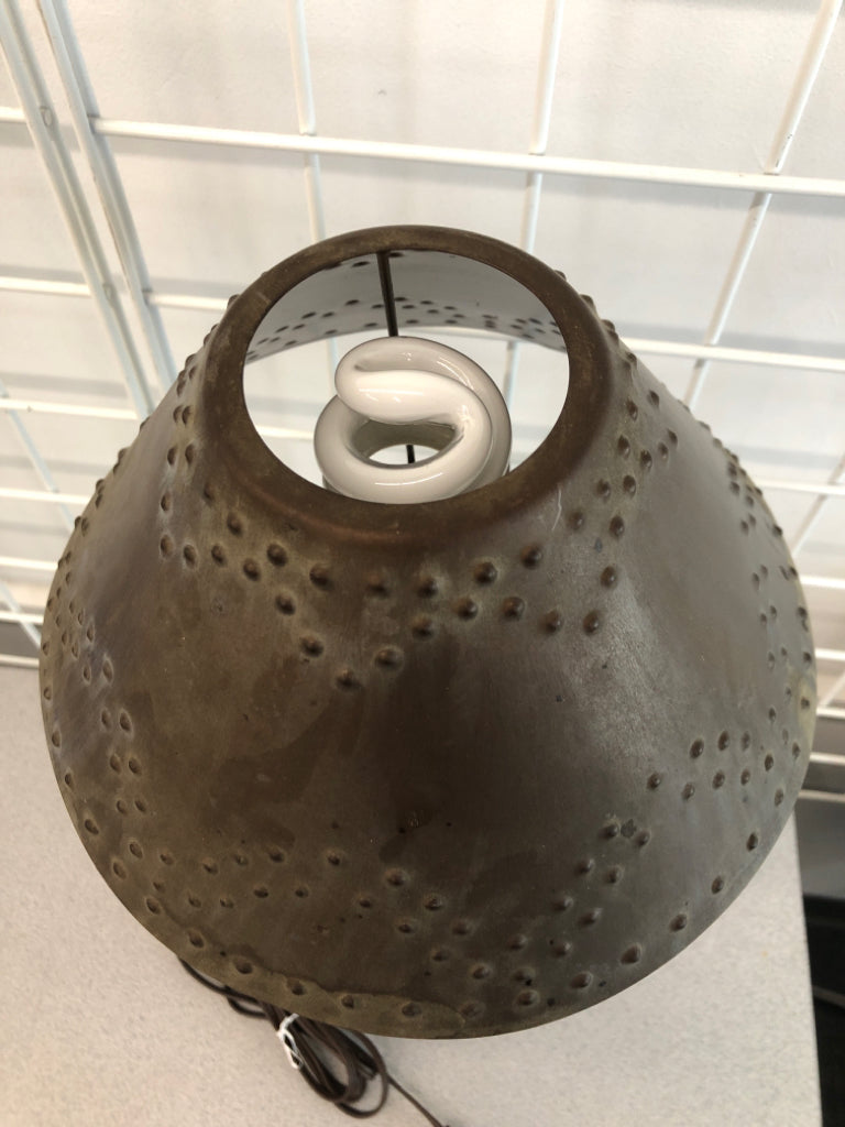 PRIMITIVE HAMMERED METAL LAMP.