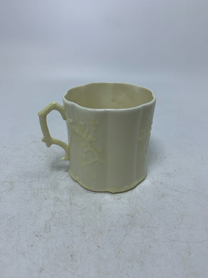 VTG IRISH PORCELAIN THORN CHERRY BLOSSOM TWIG HANDLE MUG.