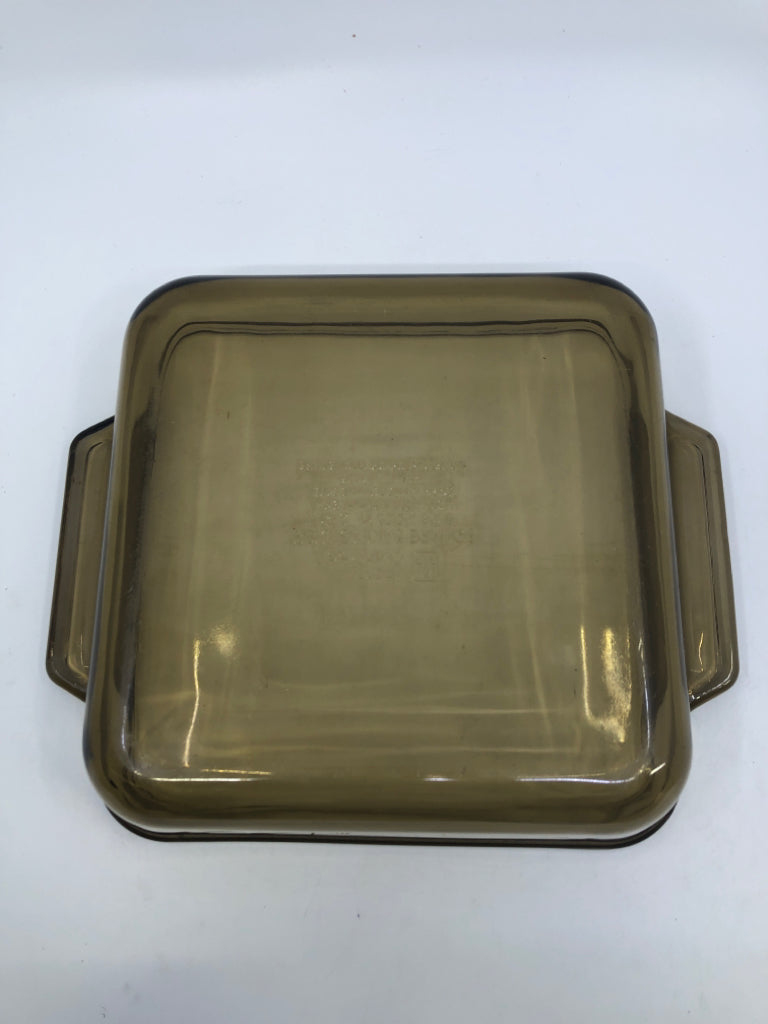 BROWN SQUARE GLASS BAKING DISH.