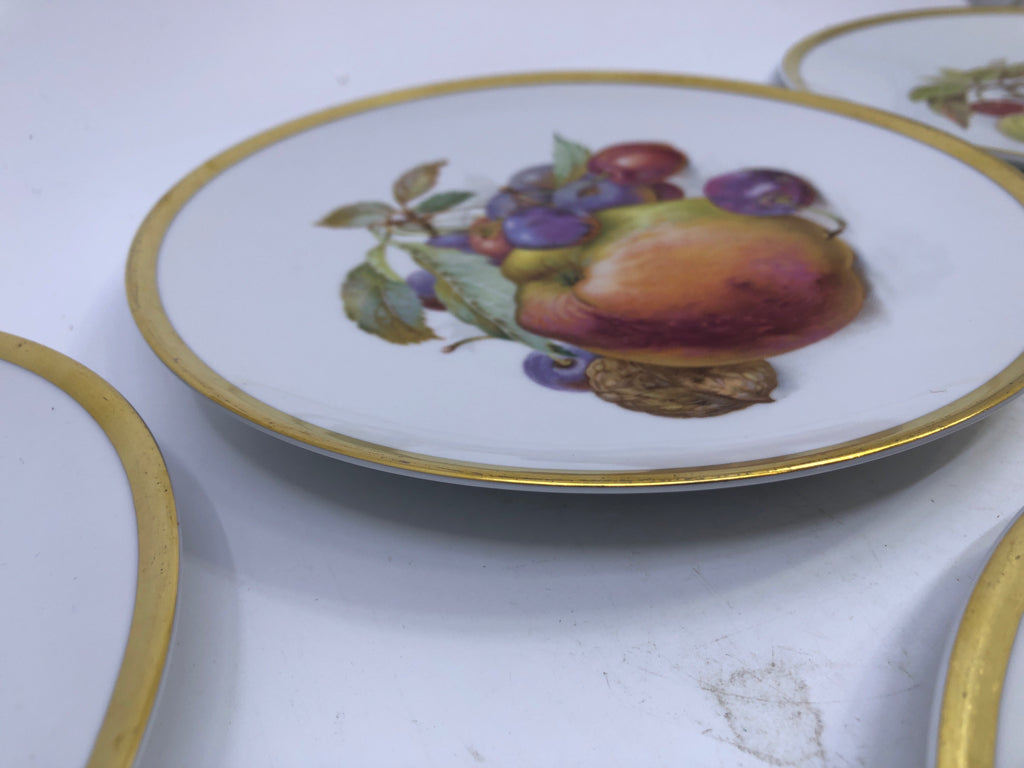 6 VTG GOLD ACCENT FRUIT PLATES.