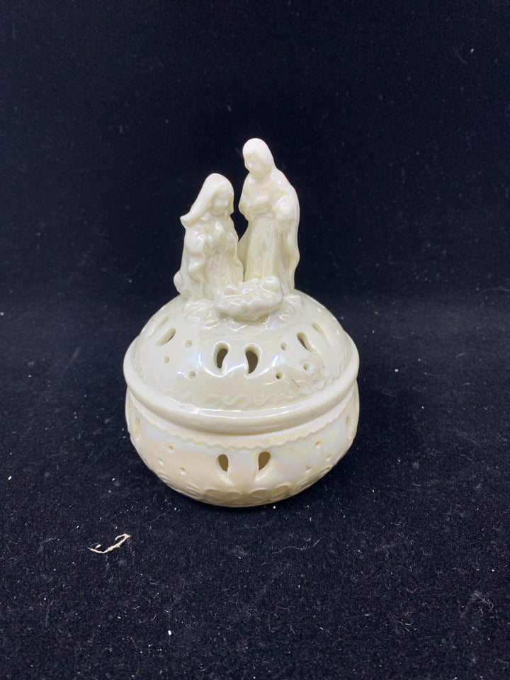 CREAM NATIVITY POTPOURRI JAR.