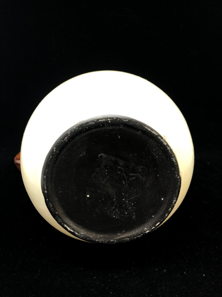 L'HIVER A MONTE-CARLO DECORATIVE CERAMIC PITCHER.