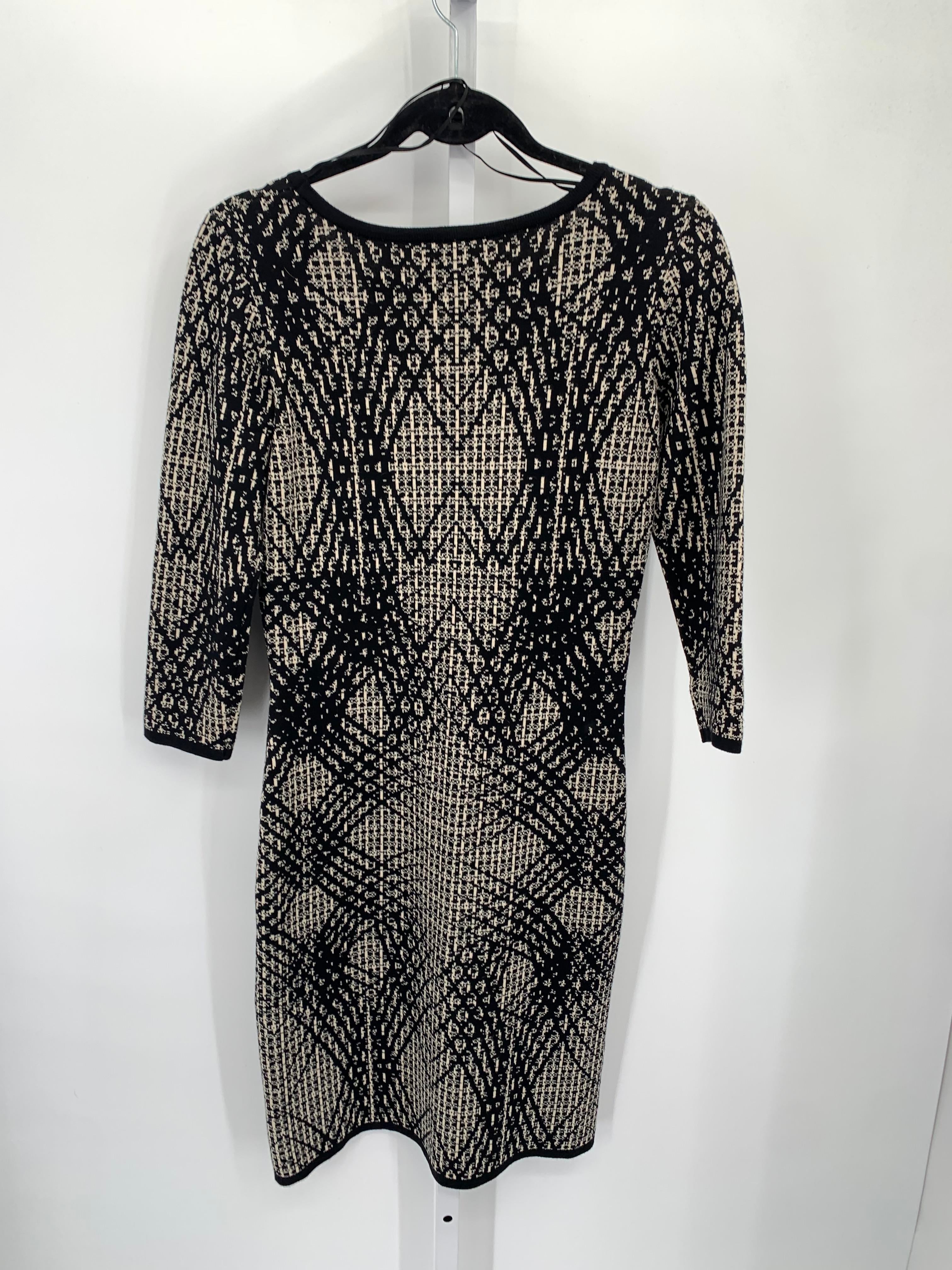 Size Small Misses Long Sleeve Dress