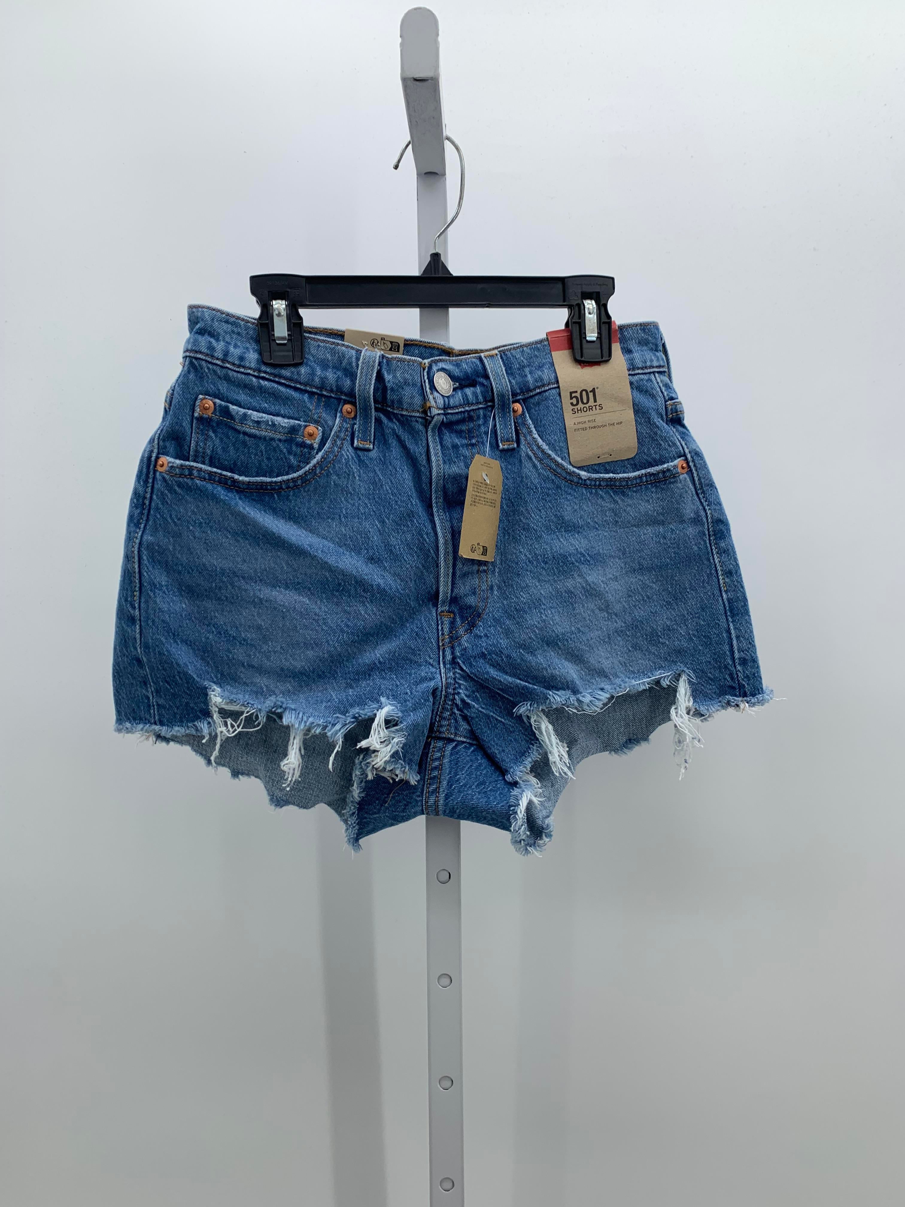 Levis Size 2 Misses Shorts