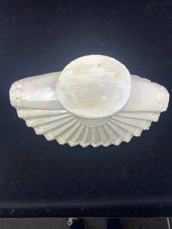 WHITE IRIDESCENT FAN SHAPED NAPKIN HOLDER.