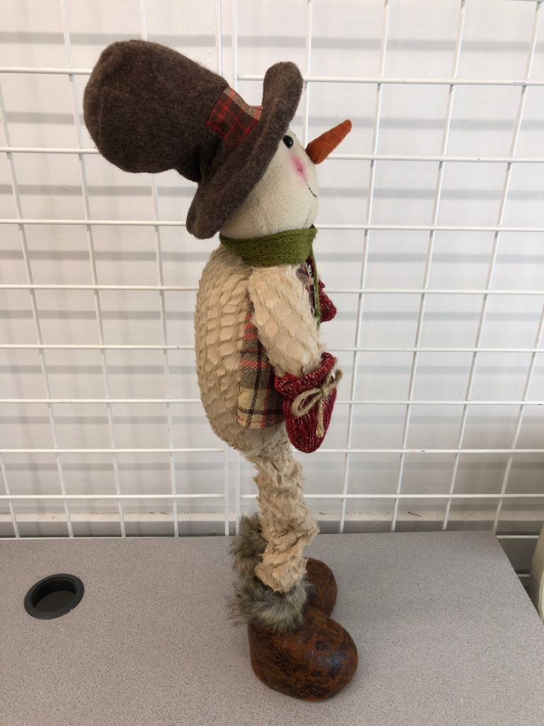 PRIMITIVE PLUSH STANDING SNOWMAN.