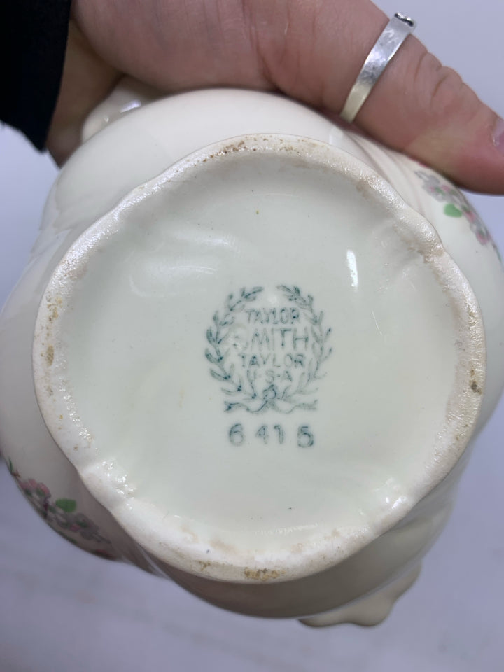 VTG W/ PINK FLOWERS GOLD DETAILS.