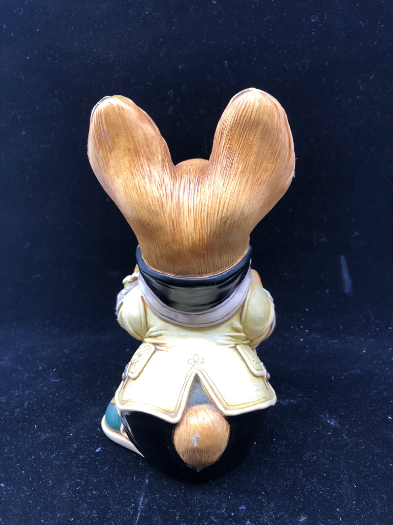 VTG PENDELFIN BUNNY FATHER RABBIT HOLDING WALKING STICK.