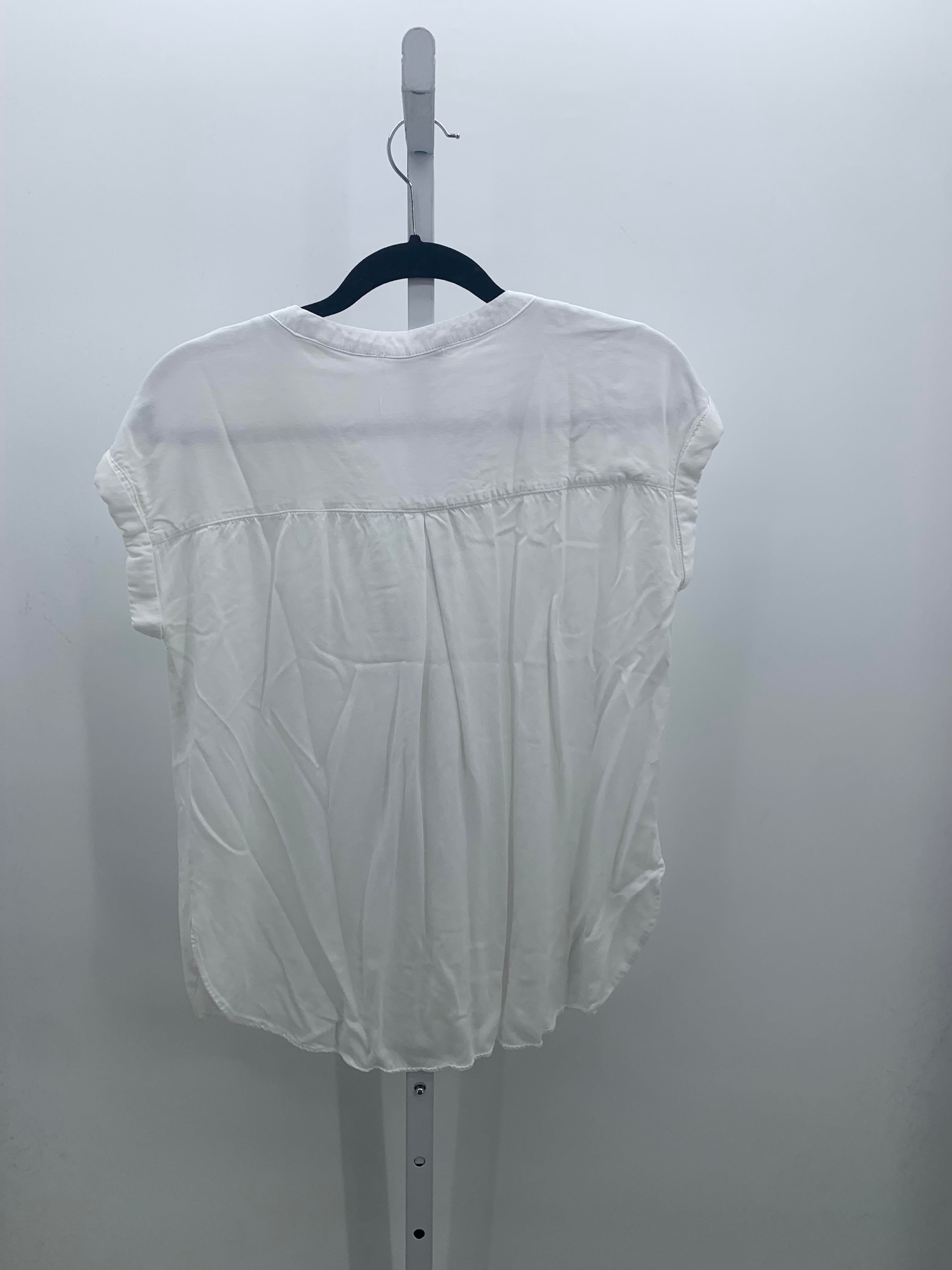 Rose & Olive Size Medium Misses Sleeveless Shirt
