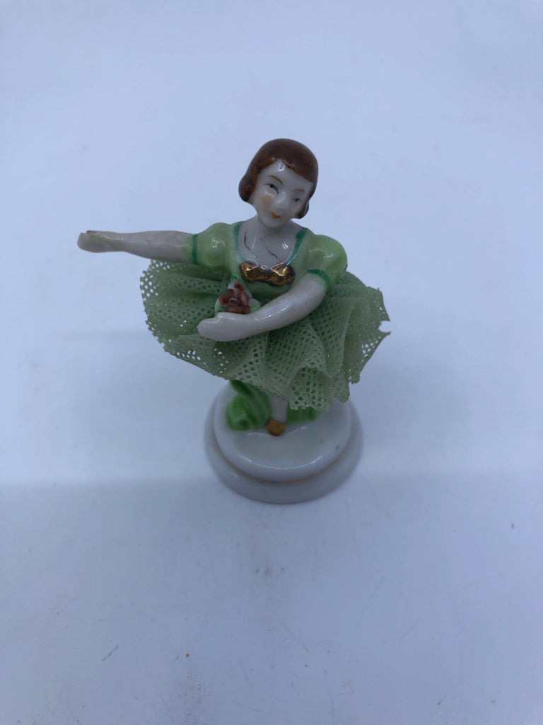 VTG SMALL GREEN PORCELAIN BALLERINA.