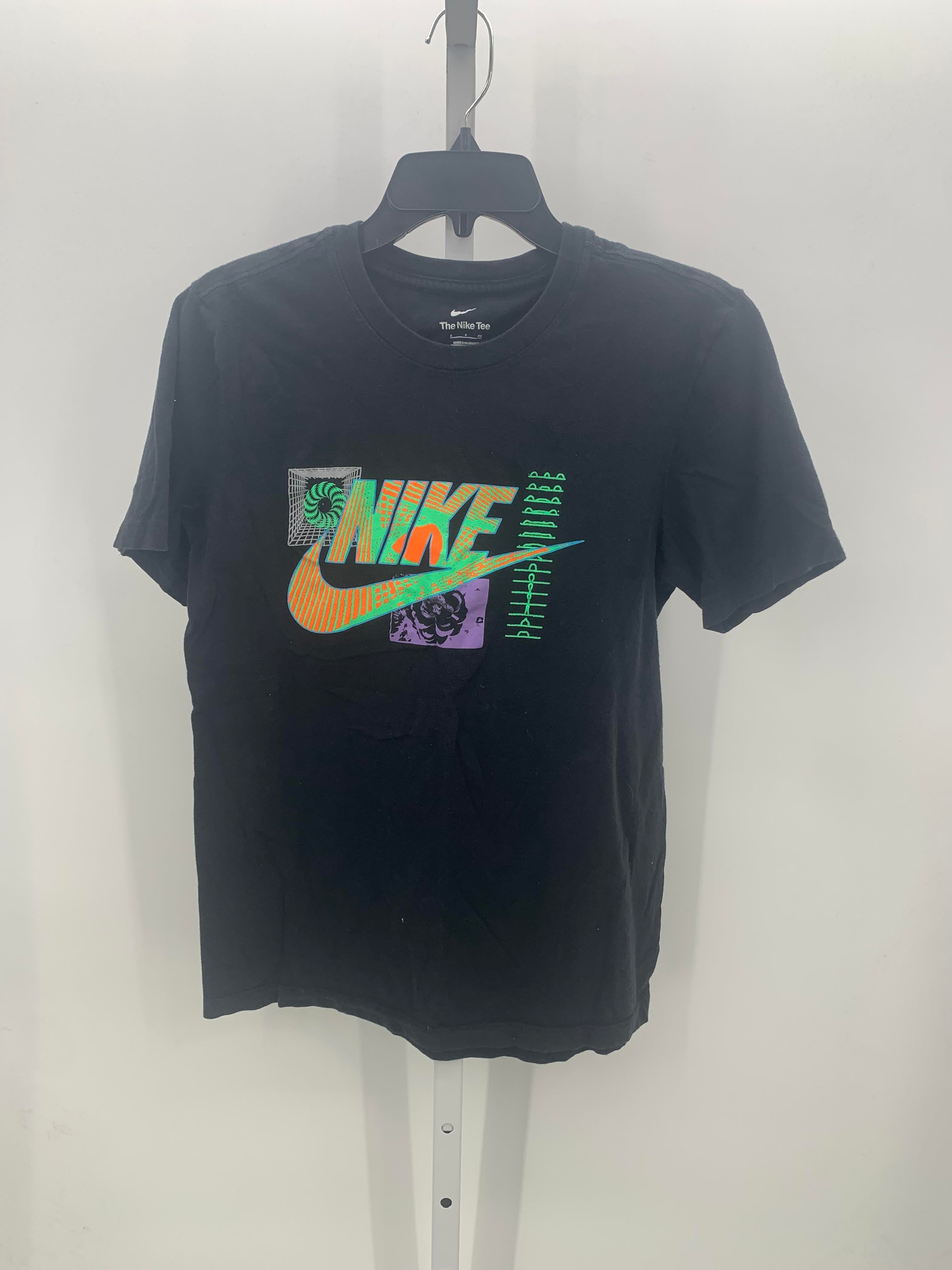 GRAPHIC KNIT TEE