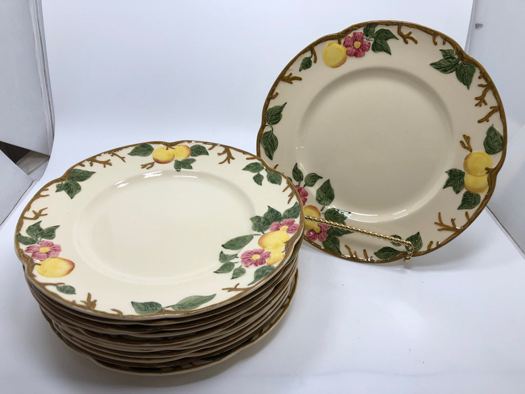 50PC PEACH BLOOM DINNER SET SERVICE FOR 8+.