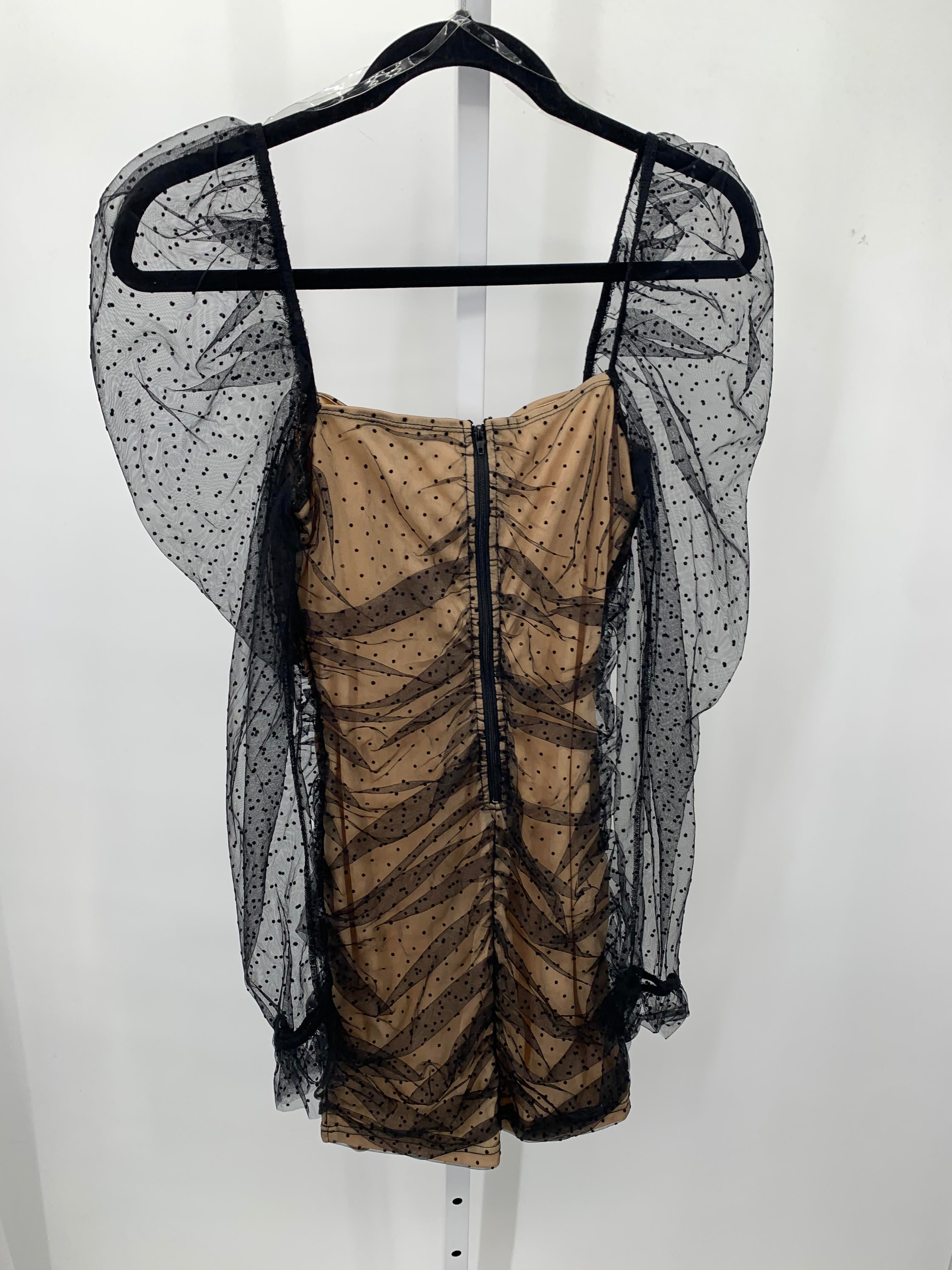Size Medium Juniors Long Sleeve Dress