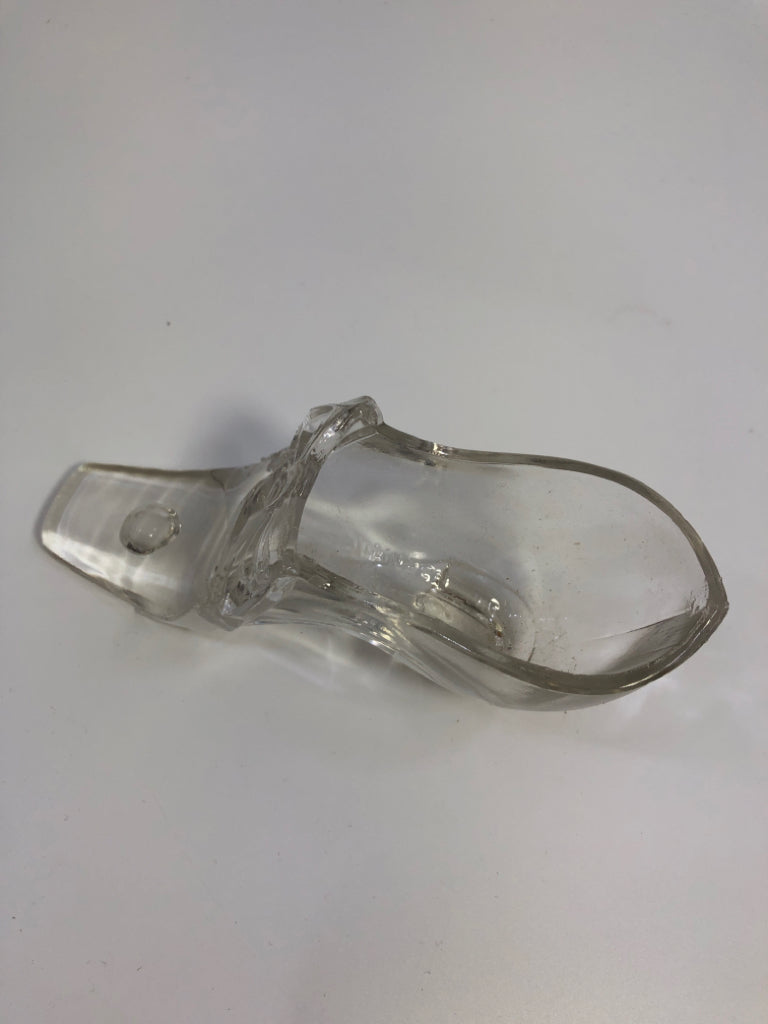 VTG CLEAR GLASS SLIPPER-GILLINDER & SONS.