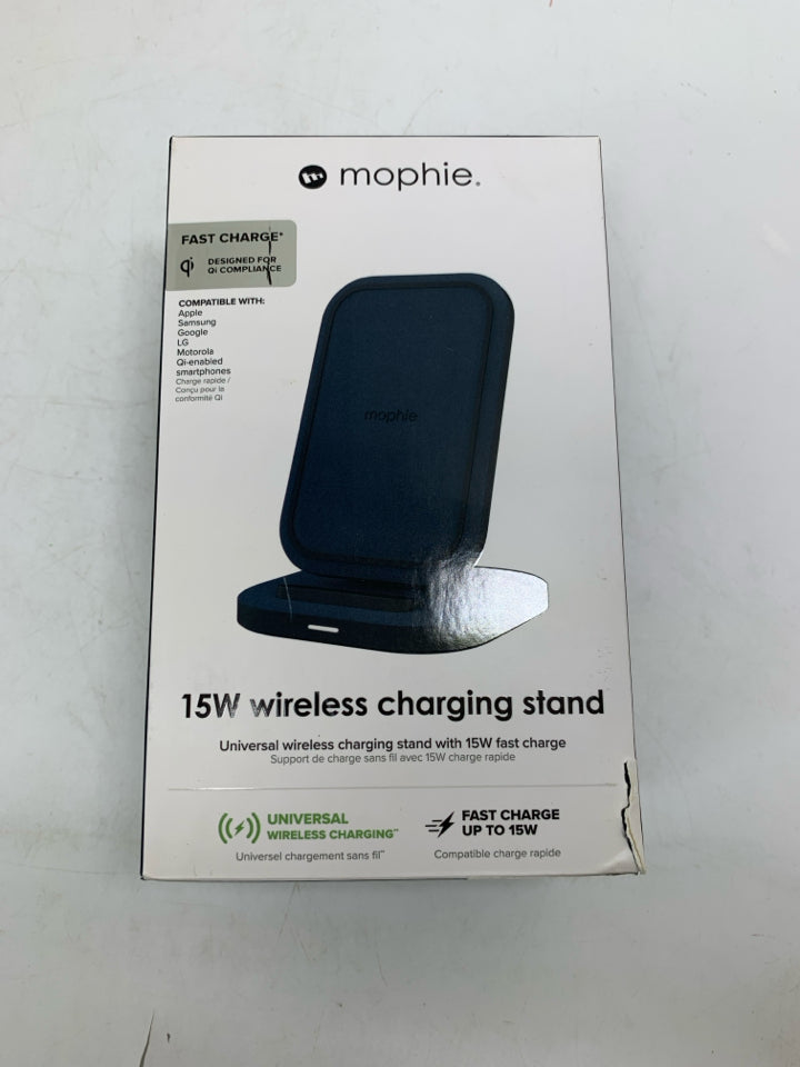 NIB MOPHIE 15W WIRELESS CHARGING STAND.