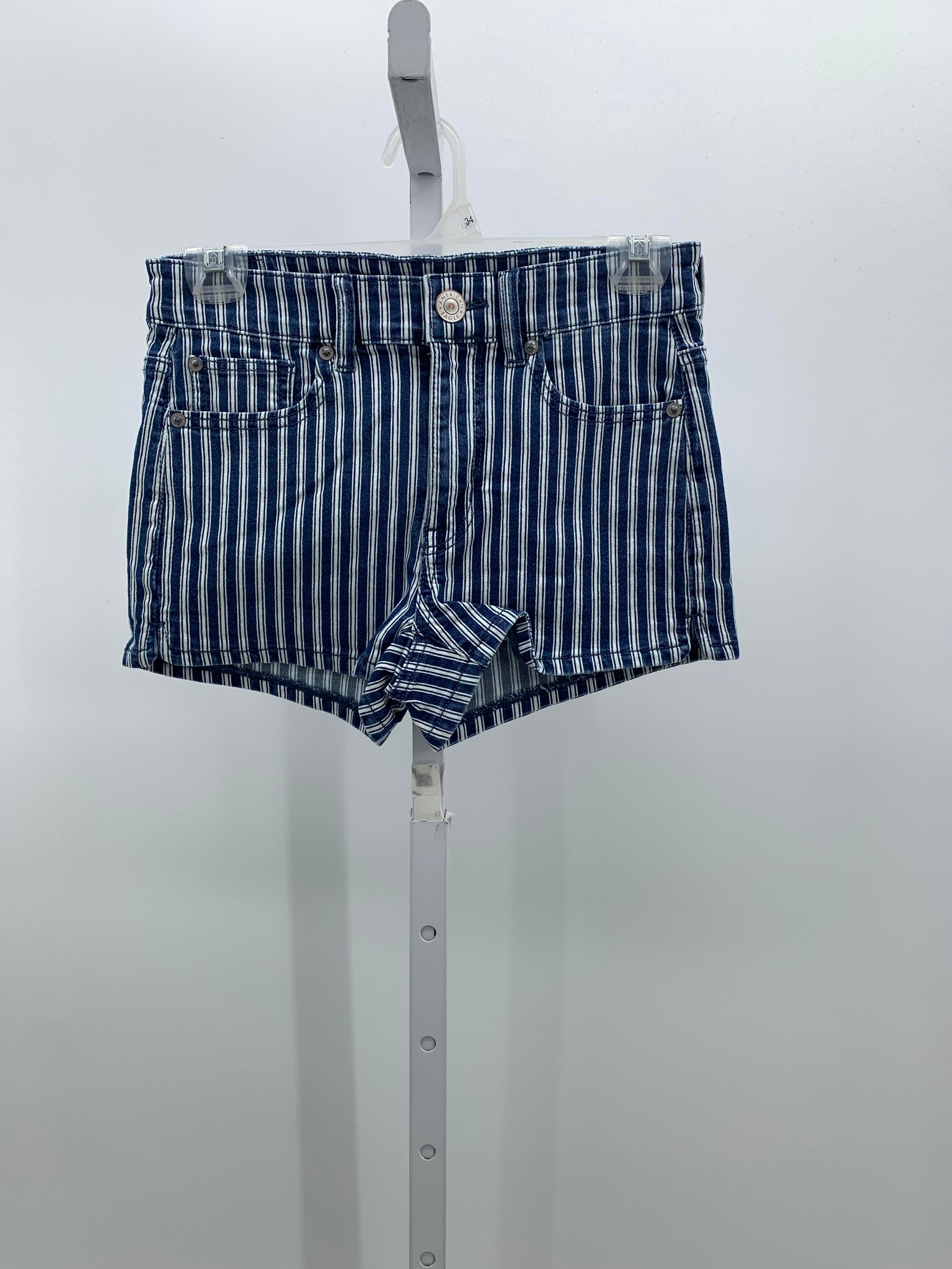 American Eagle Size 2 Juniors Shorts