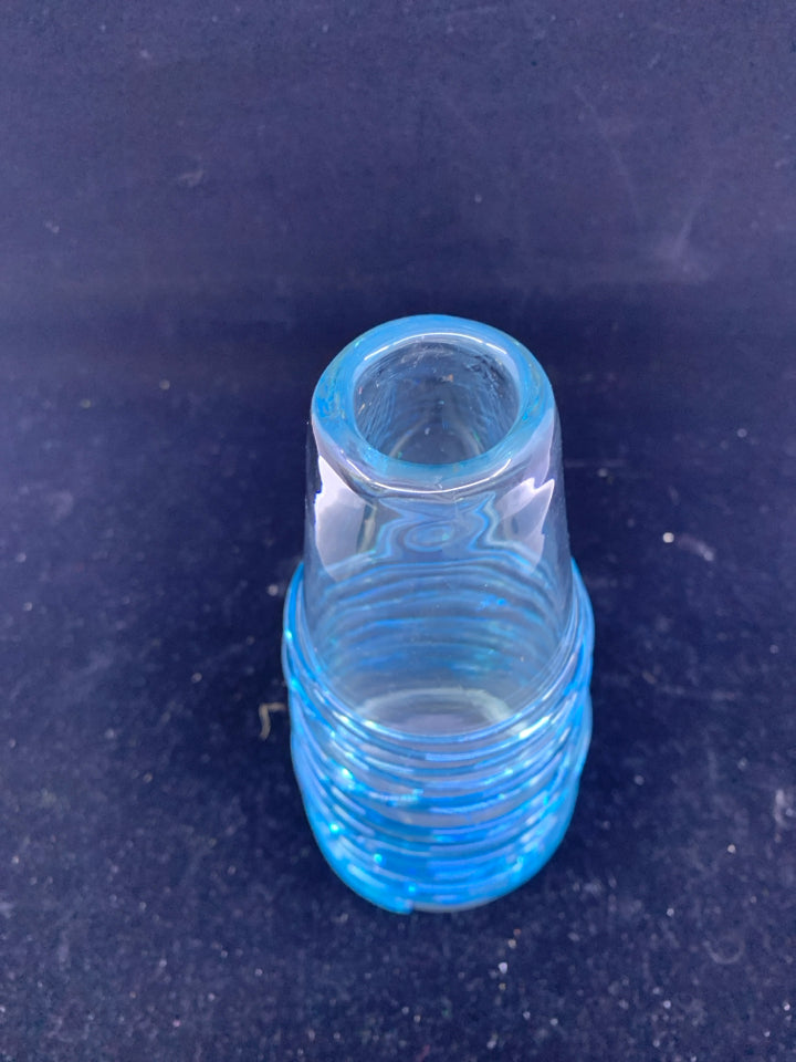 TALL BLUE GLASS RIBBED VASE.