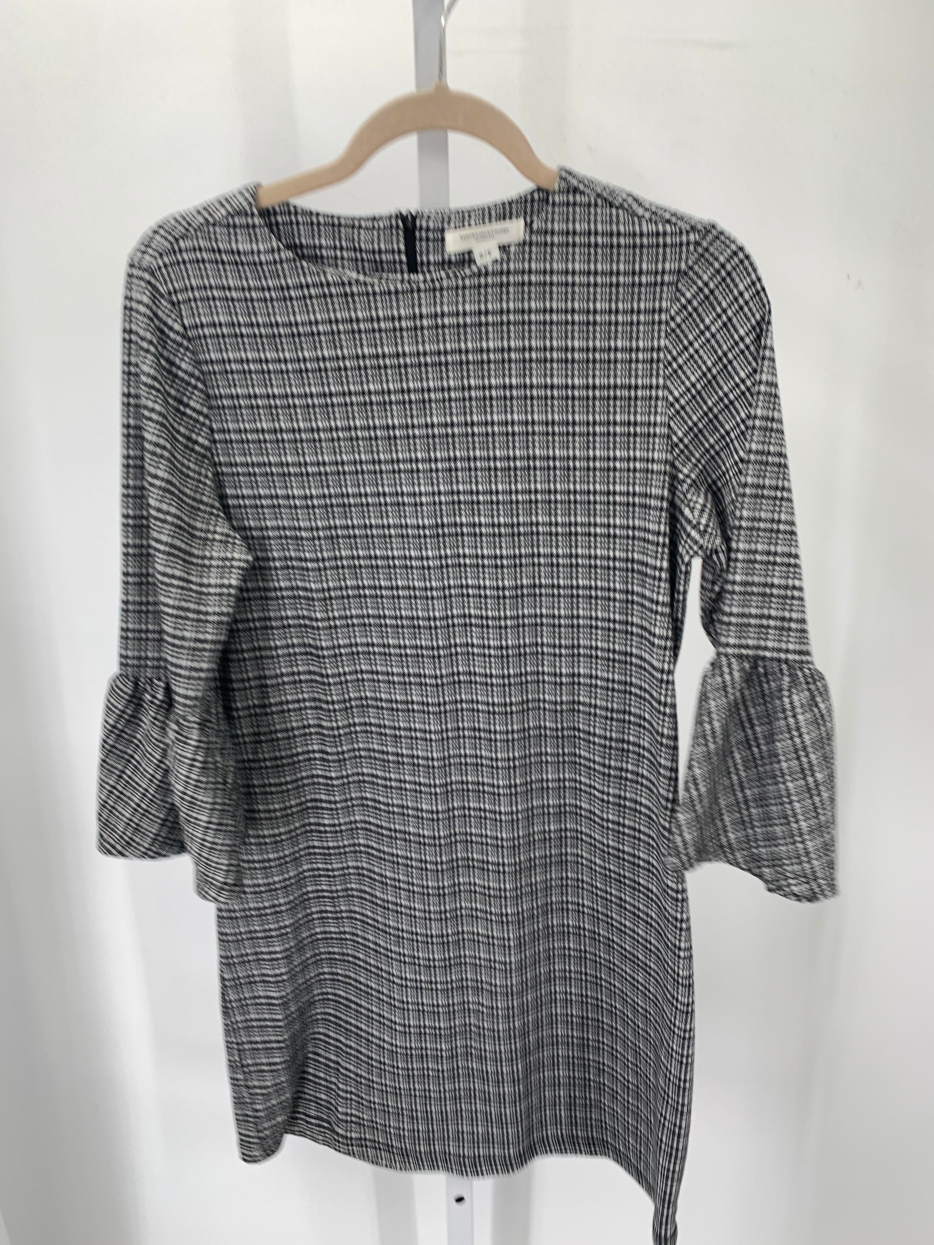 Size Small Misses 3/4 Sleeve Dress