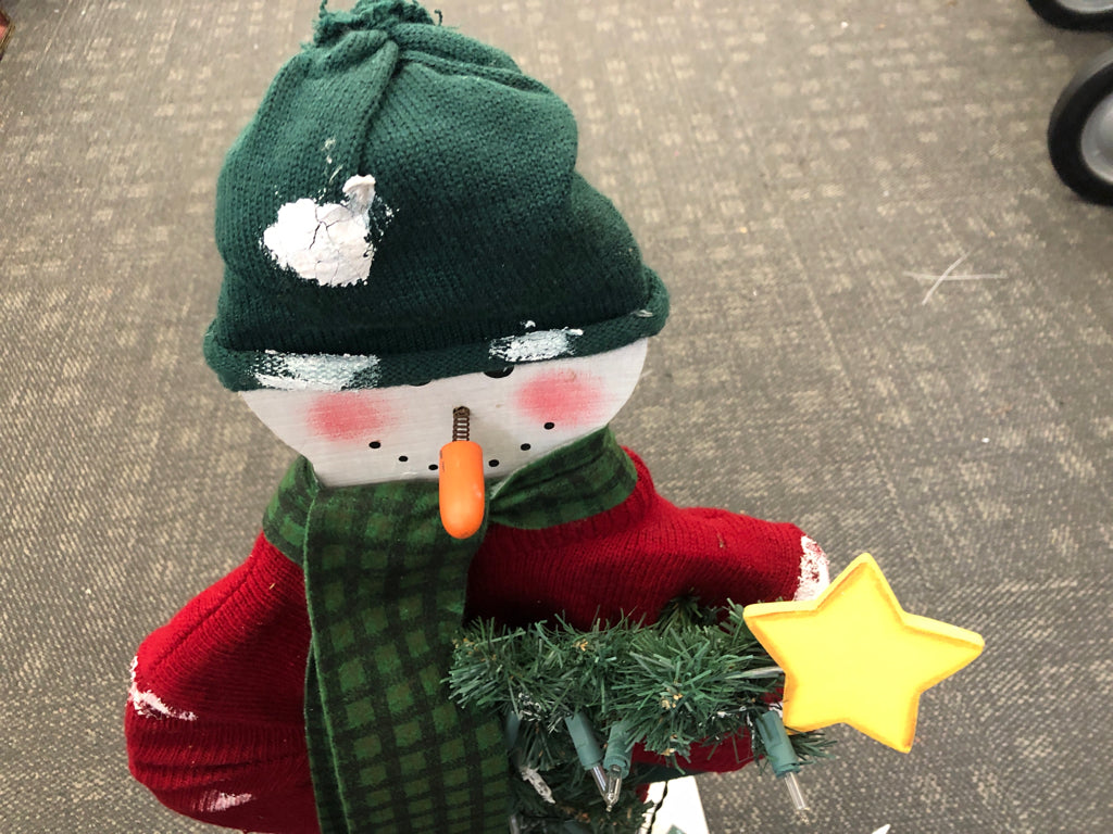 WOOD STANDING SNOWMAN LIGHT UP W/ RED SWEATER.