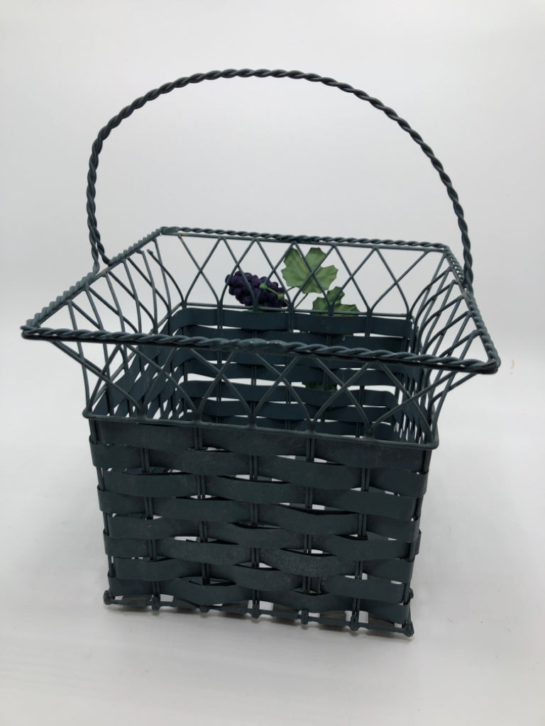 BLUE METAL BASKET W/GRAPES.