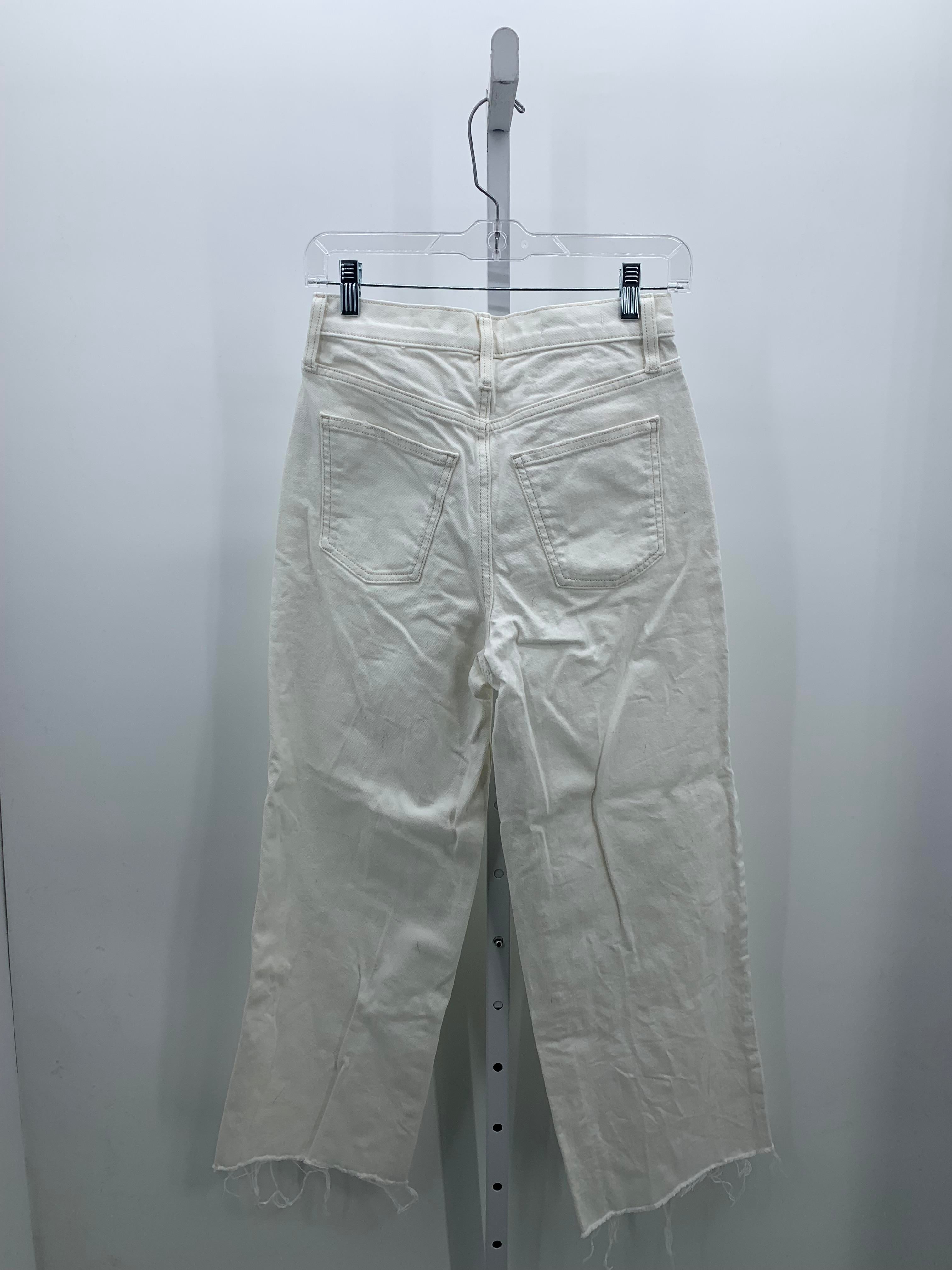 Universal Thread Size 2 Misses Jeans