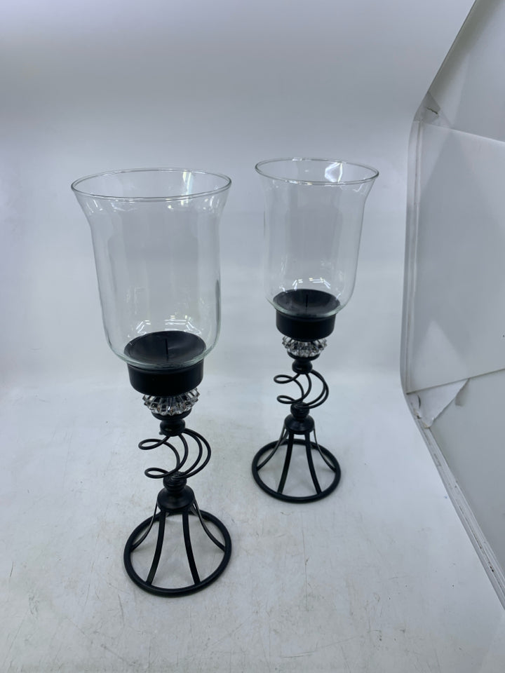 2 BLACK SCROLL BOTTOM W/ GLASS INSERTS PILLAR.