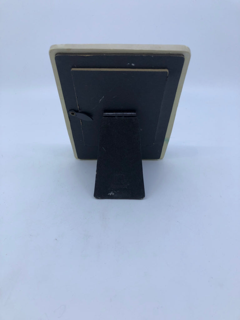 BUNNY RABBIT PHOTO FRAME.