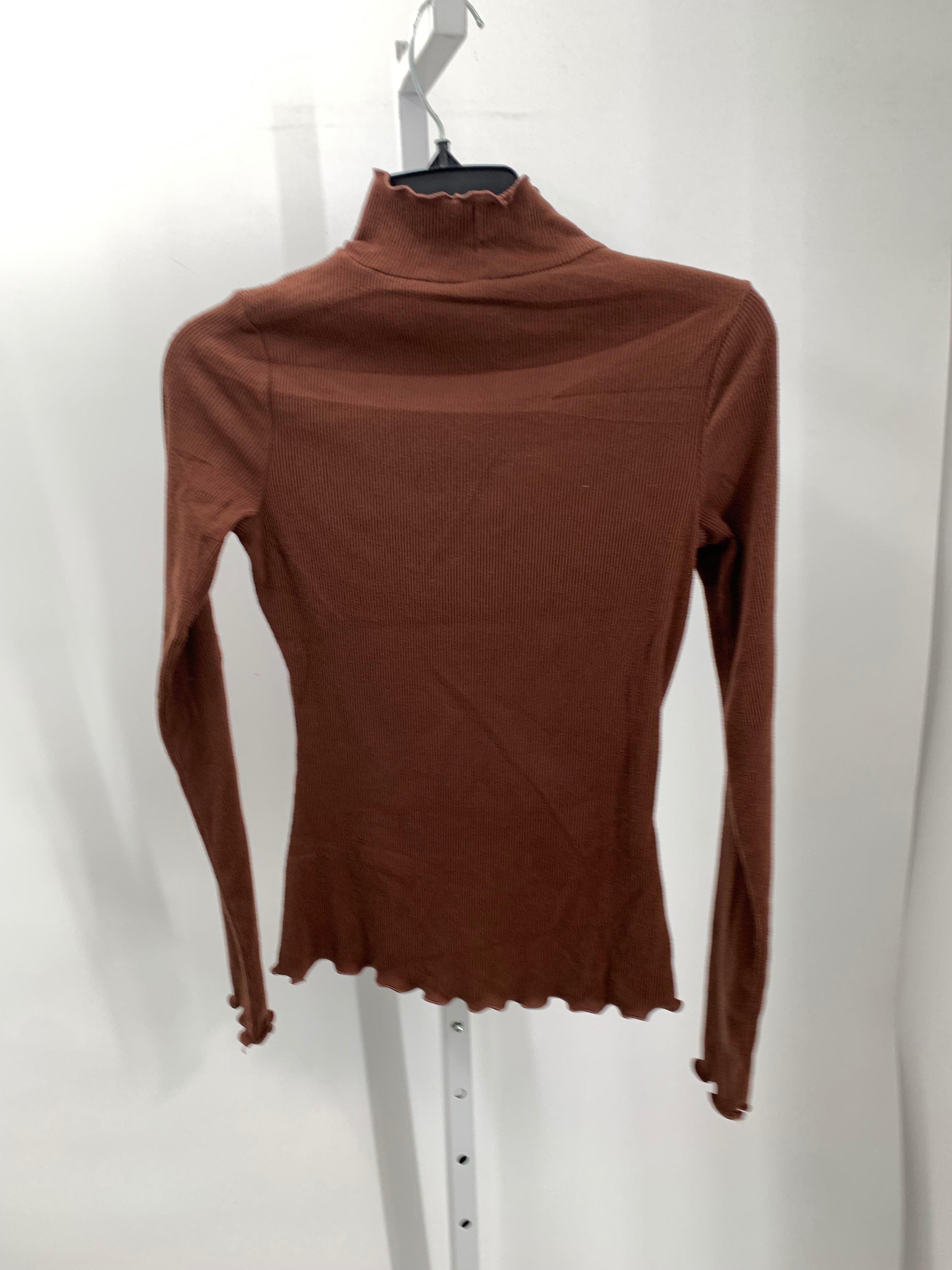 SO Size Small Juniors Long Sleeve Shirt