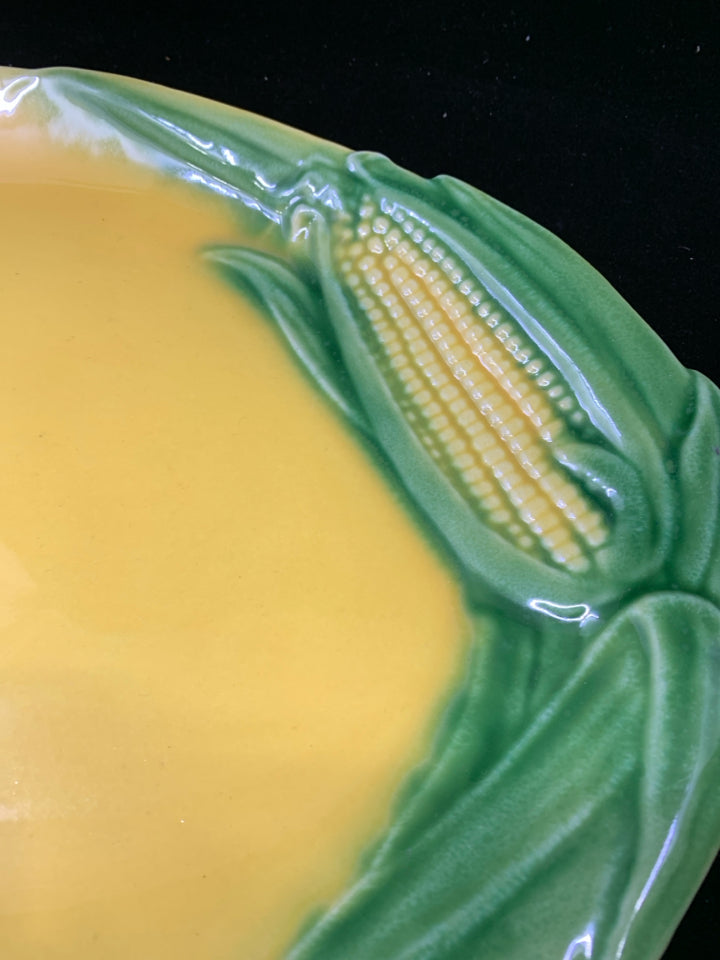 VTG VALLONA STAR OVAL CORN EMBOSSED SERVING PLATE.