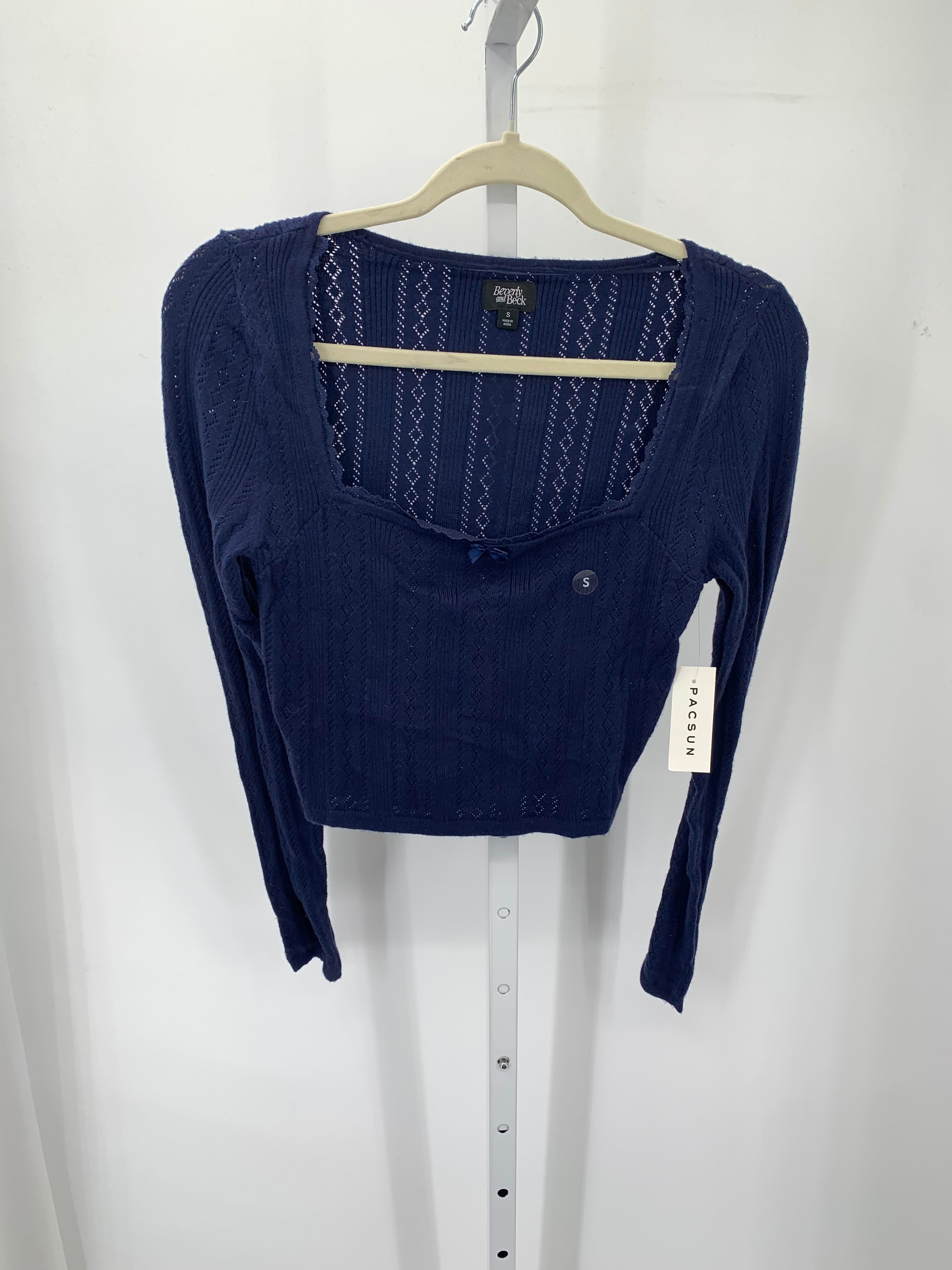 Size Small Juniors Long Sleeve Shirt