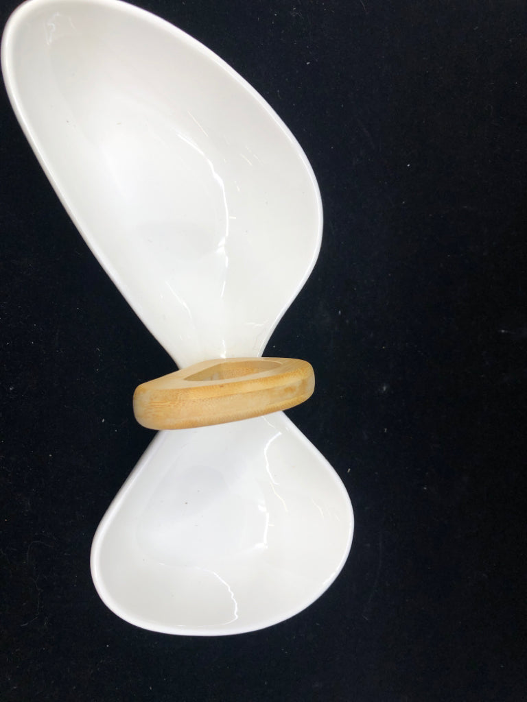WHITE DIVIDED BOWL W WOOD HANDLE.