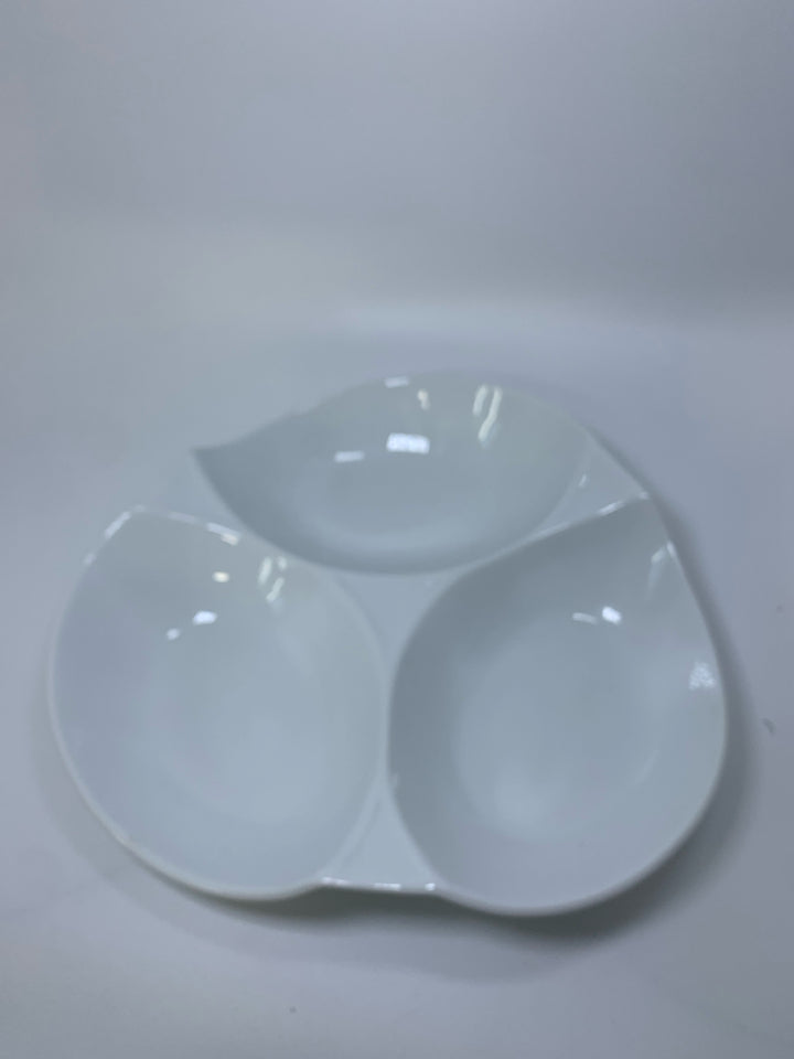 3 OVAL BOWLS FUSED INTO ONE SERVING PIECE BIANCO NERO.