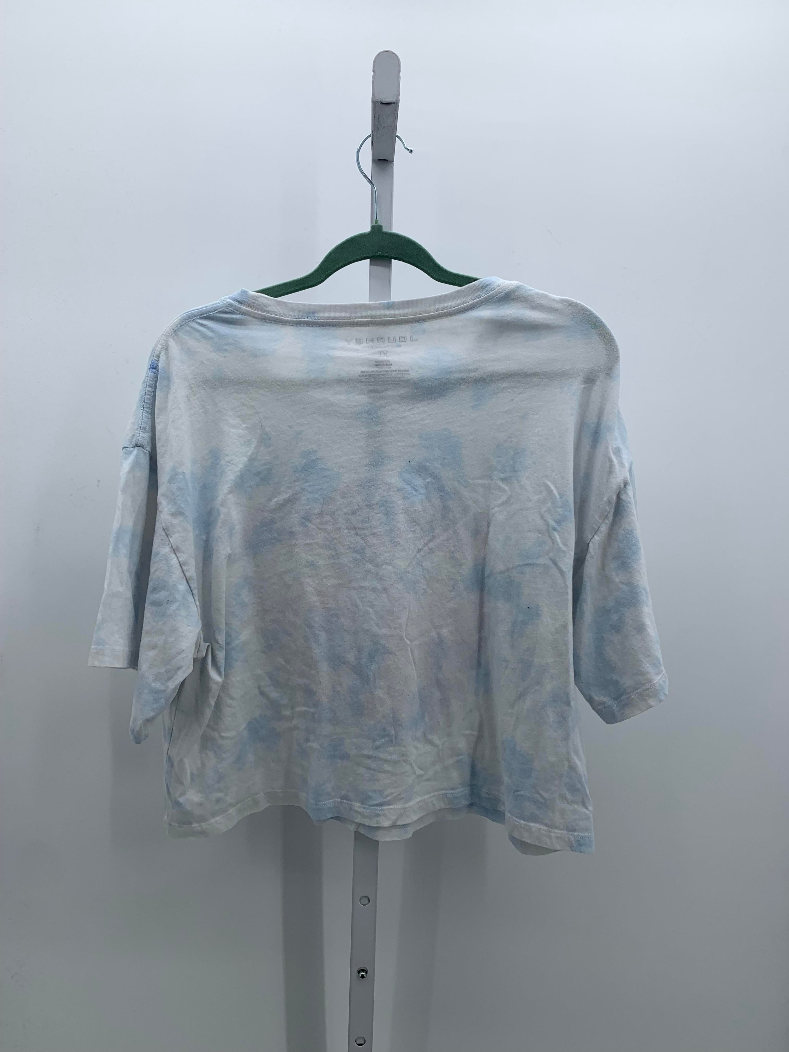 Size Extra Large Juniors Short Sleeve Shirt