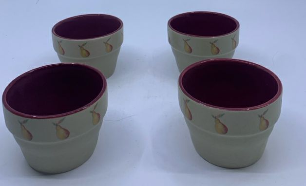 4 PEAR BAKING POTS.