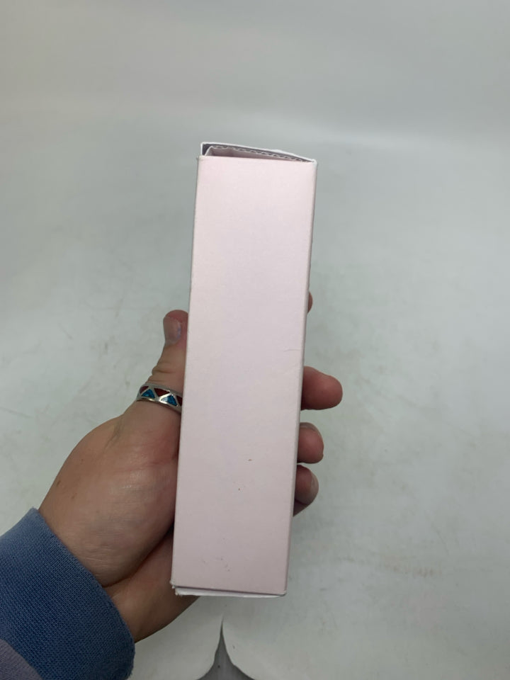 NIB Chantecaille Flower Infused Cleansing Milk 2.54 oz