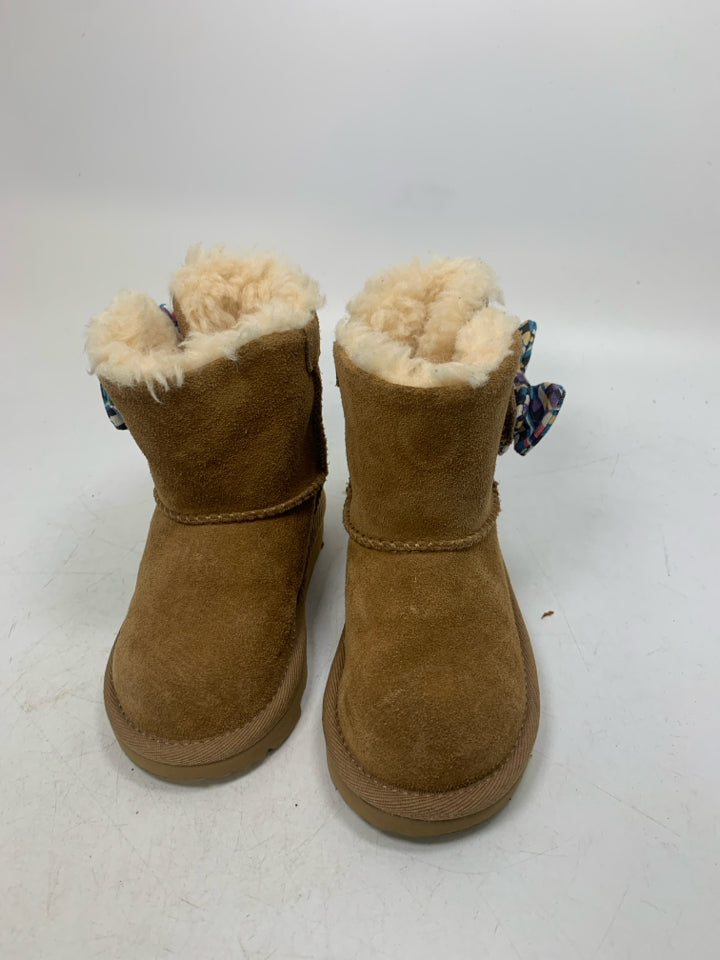 UGG Toddlers' Kenzie Checkered Bow Boots