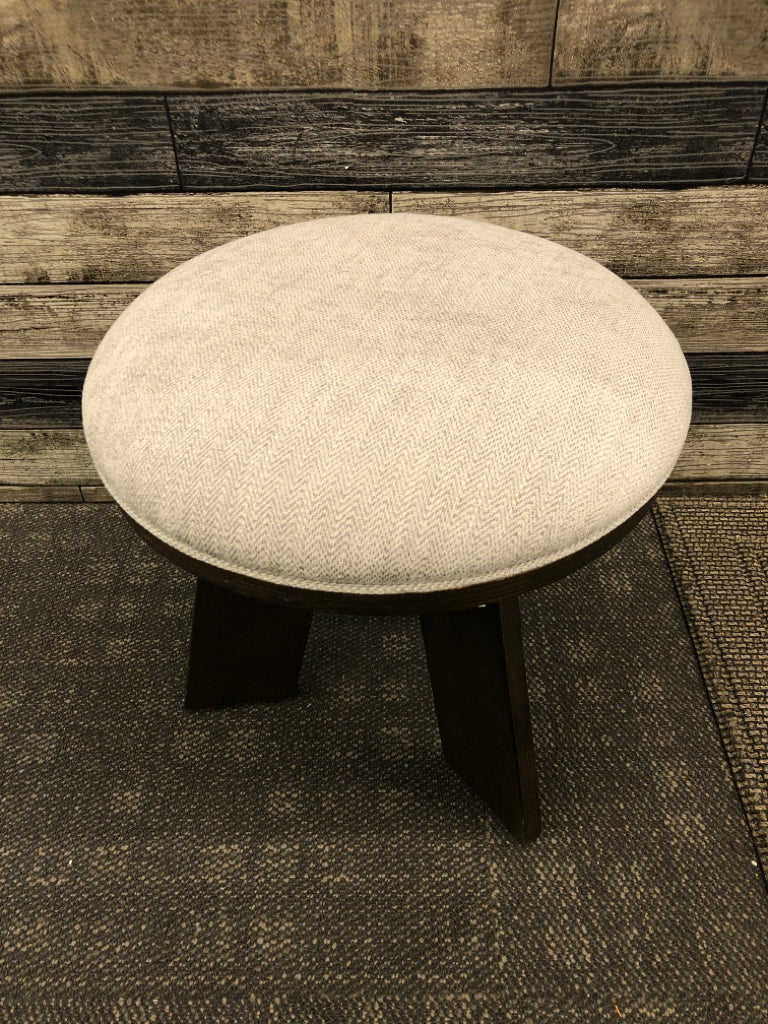 3 LEGGED DARK WOOD STOOL W/ GREY CUSHION.