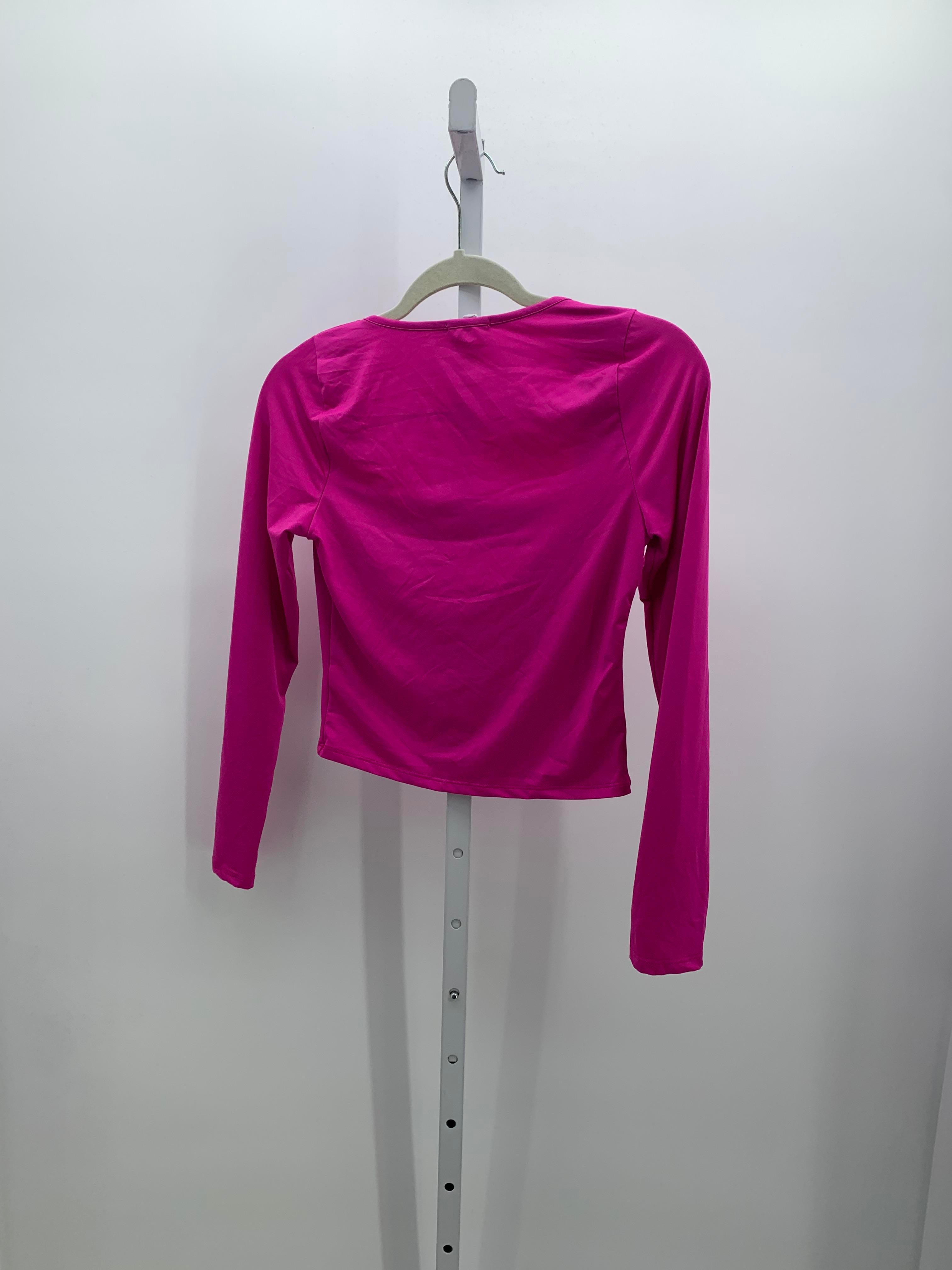 Size Medium Juniors Long Sleeve Shirt