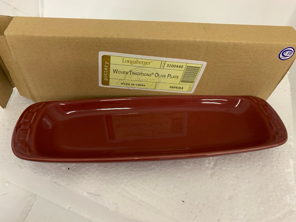 NIB WOVEN TRADITIONS OLIVE PLATE PAPRIKA COLOR LONGABERGER.